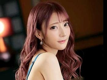[無料AV動画]【ラグジュアリー企画】ユサユサ駅弁やザーメン顔射ぶっかけセックスして25歳のスレンダーかわいい美人ギャルがスケベる！