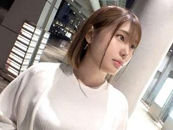 [素人ナンパ]【デカ尻×素人】潮吹きお漏らしやザーメン顔射（舌射）ぶっかけセックスしてかわいい美人がスケベな展開！